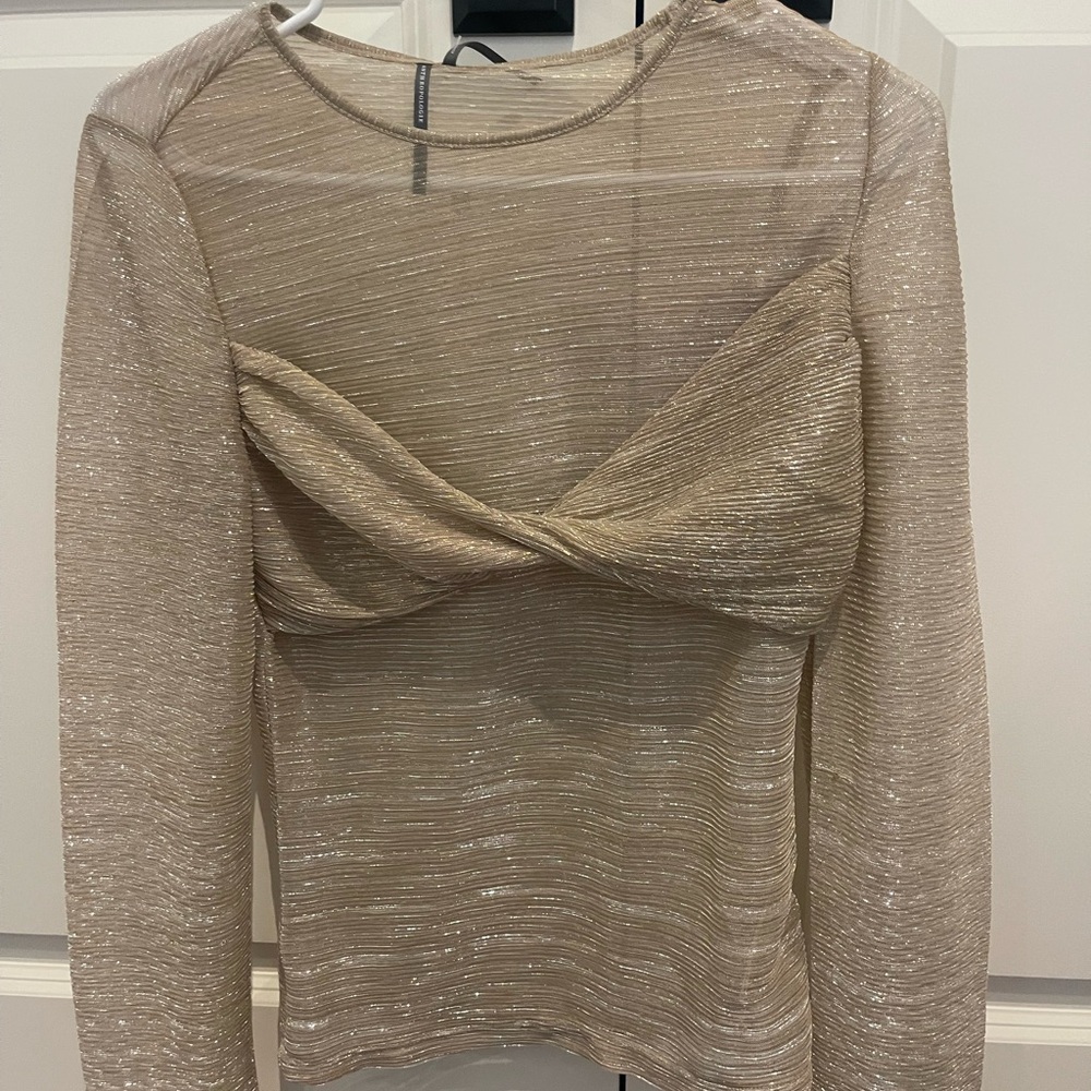 Anthropologie gold twist front long sleeve size xs NWT
